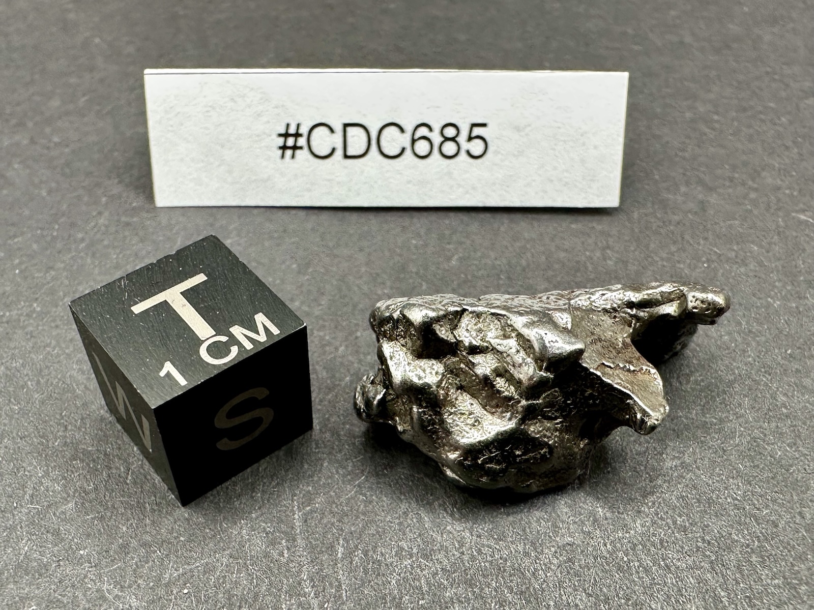 Meteoryt Campo del Cielo 7,83 g (#CDC685) - obrazek 3
