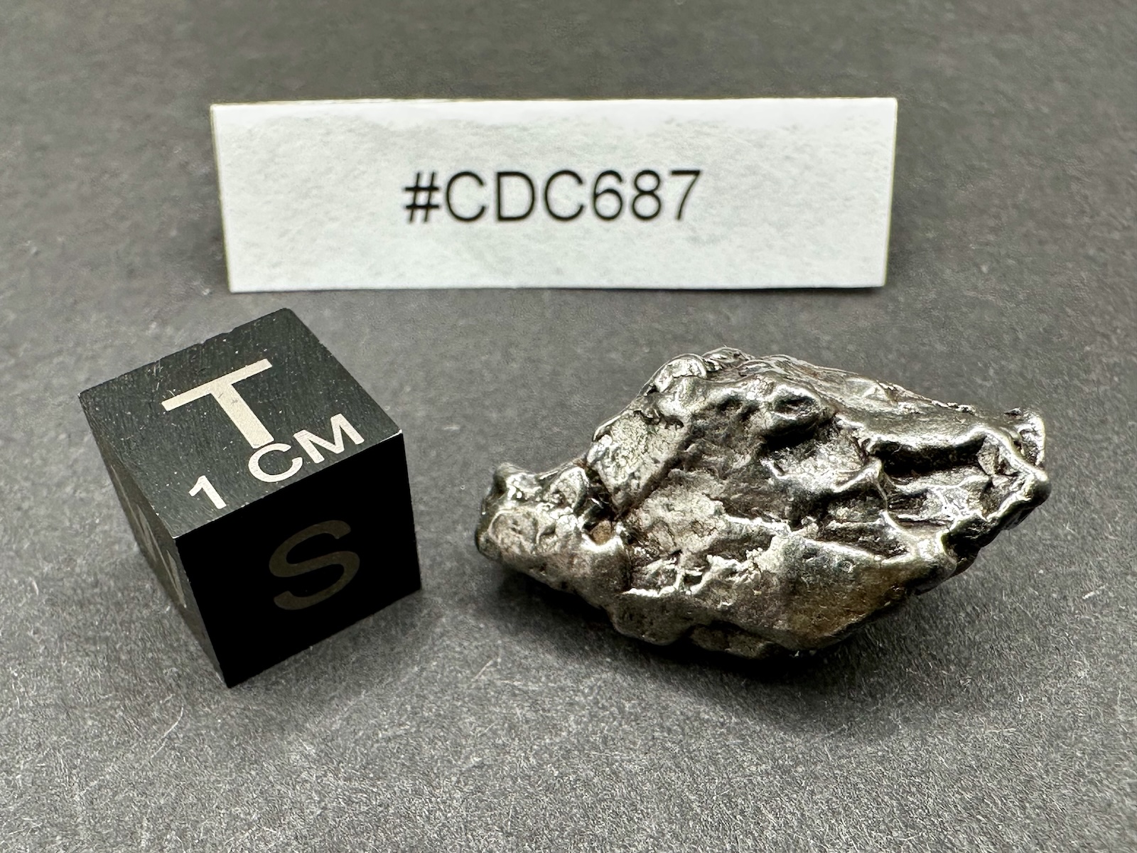 Meteoryt Campo del Cielo 8,73 g (#CDC687) - obrazek 3