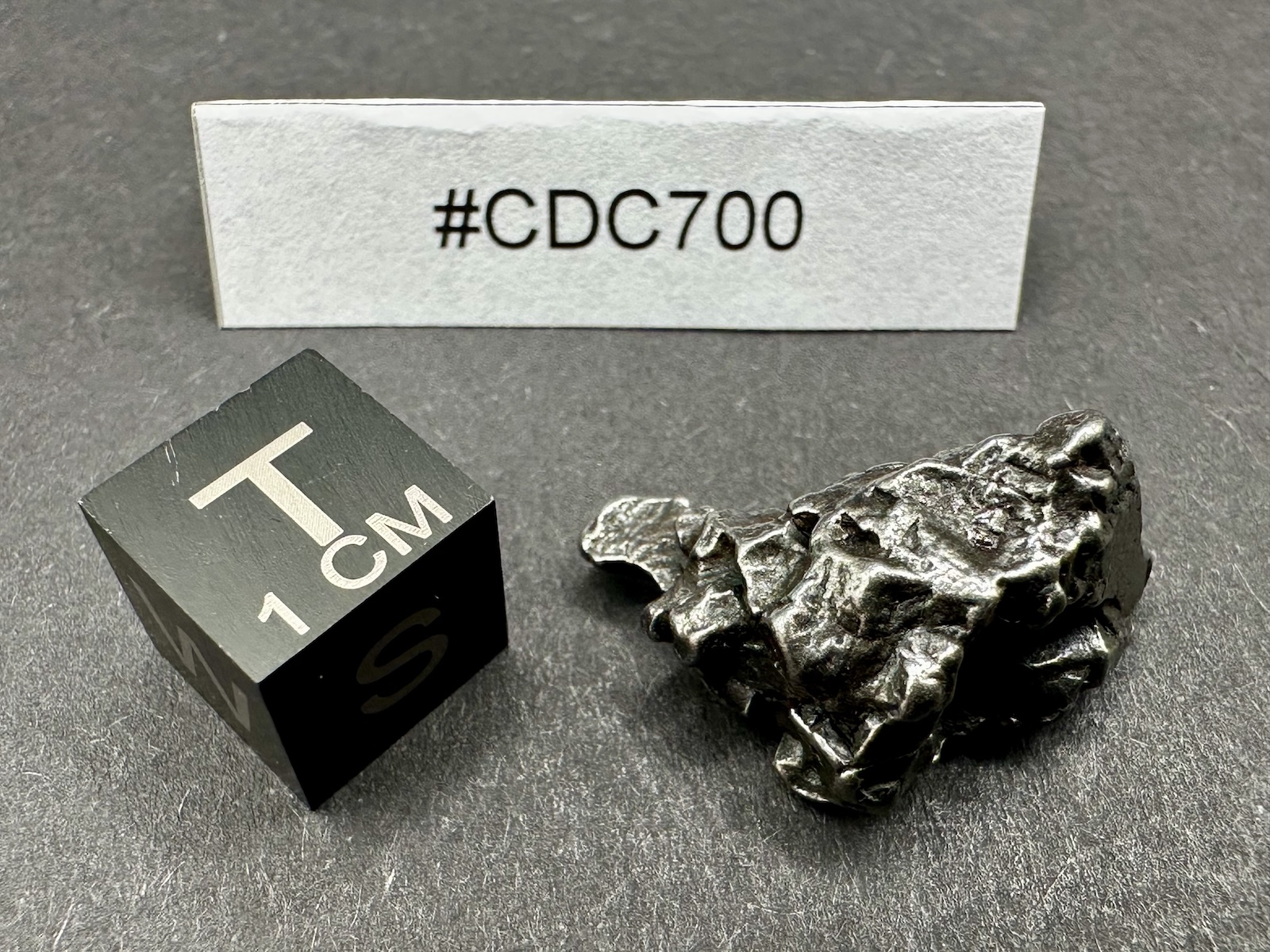 Meteoryt Campo del Cielo 7,11 g (#CDC700) - obrazek 4